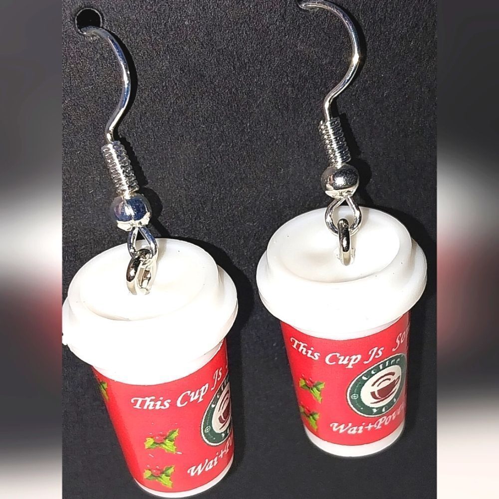 Super cute  festive coffee cup earrings - Picture 3 of 4